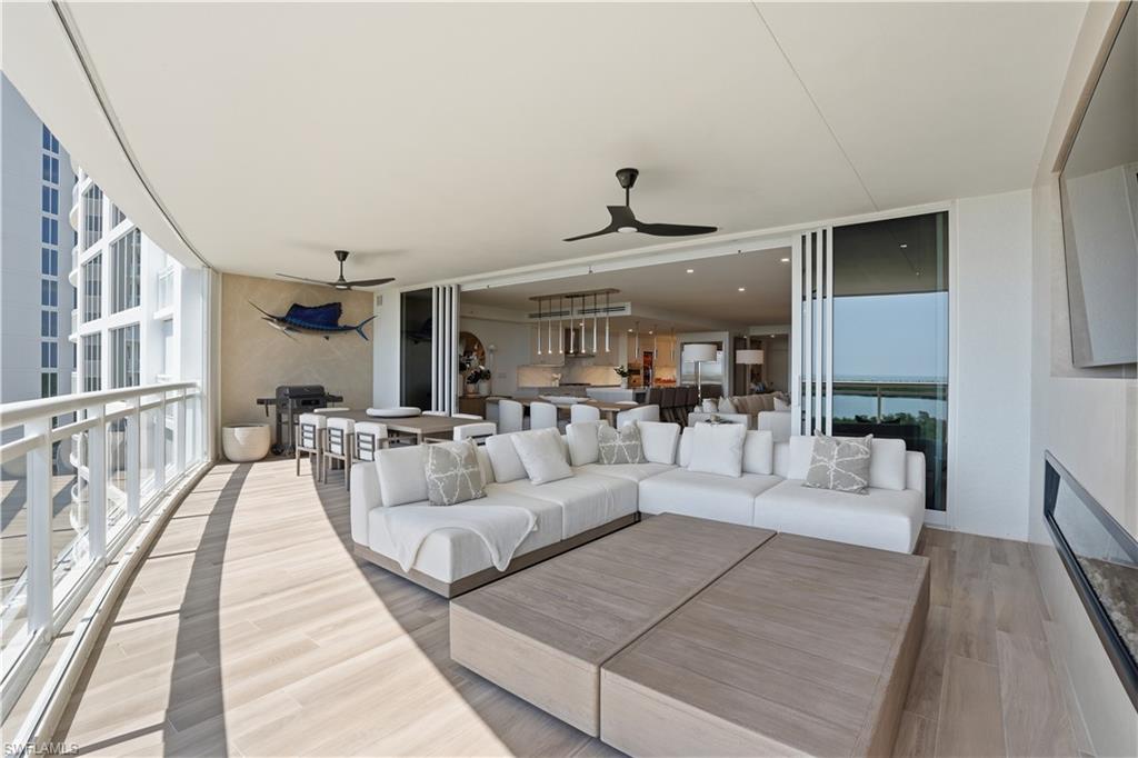 KALEA BAY TOWER 400 - Residential