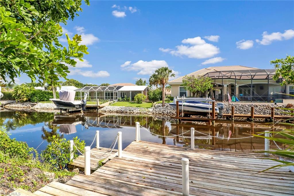 COCONUT RIVER - Residential