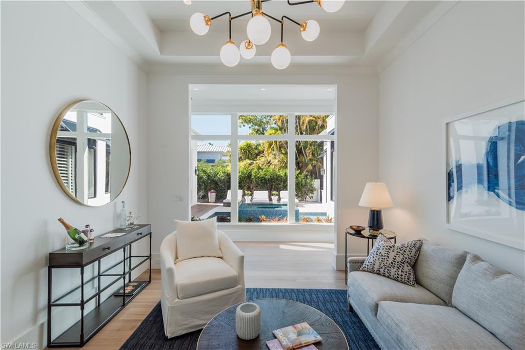 OLDE NAPLES - Residential