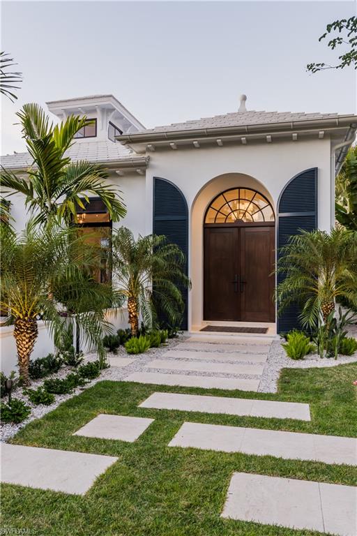 OLDE NAPLES - Residential