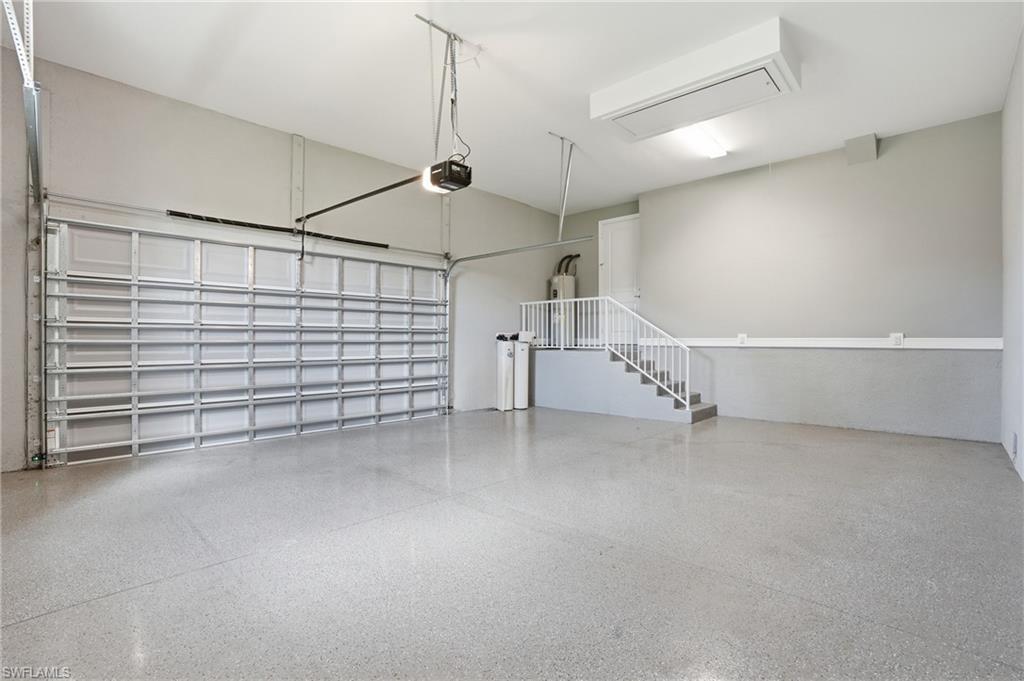 BELLE MEADE - Residential