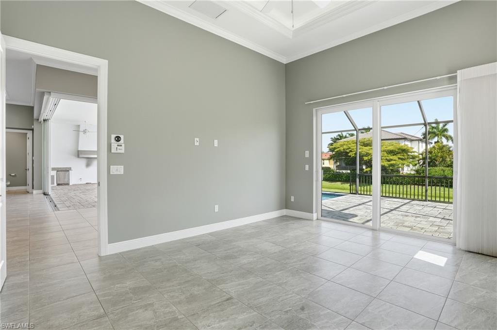 BELLE MEADE - Residential