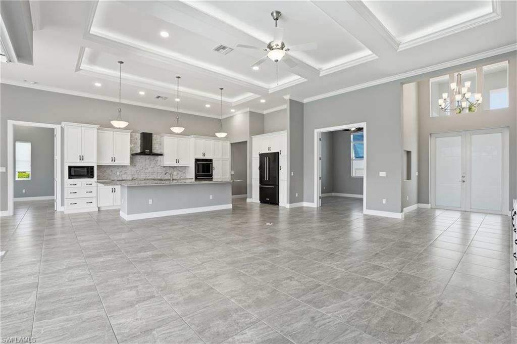 BELLE MEADE - Residential