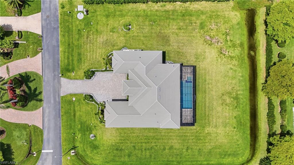 BELLE MEADE - Residential