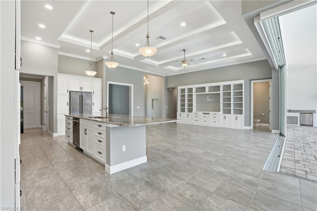 BELLE MEADE - Residential