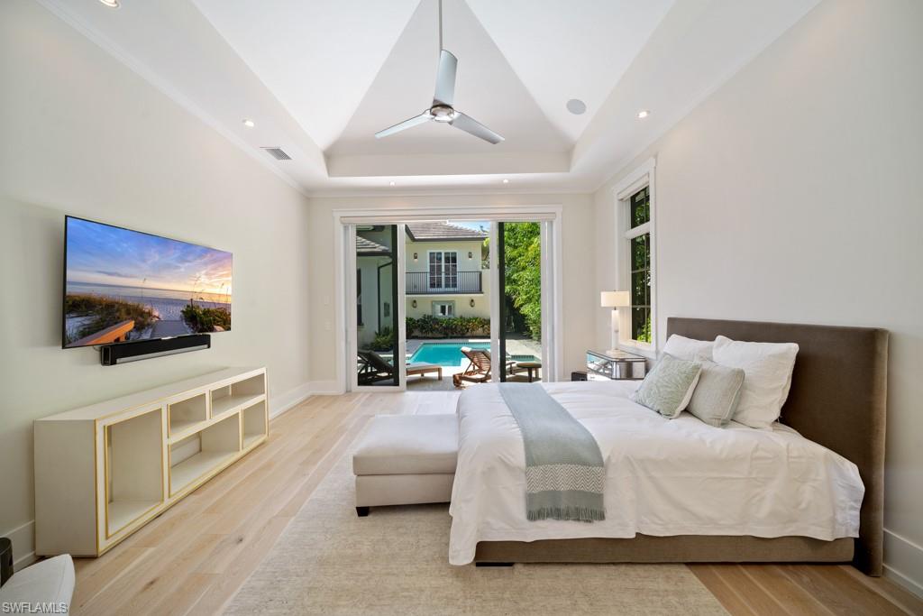 OLDE NAPLES - Residential