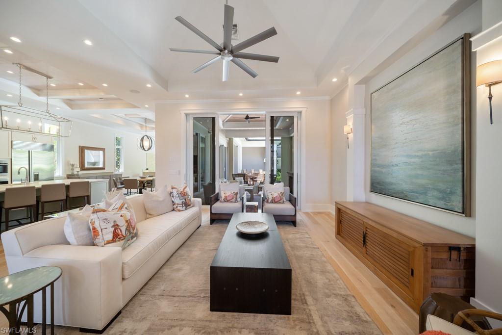 OLDE NAPLES - Residential