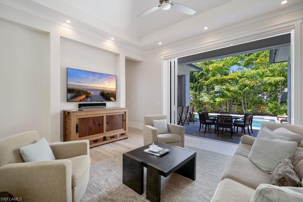 OLDE NAPLES - Residential