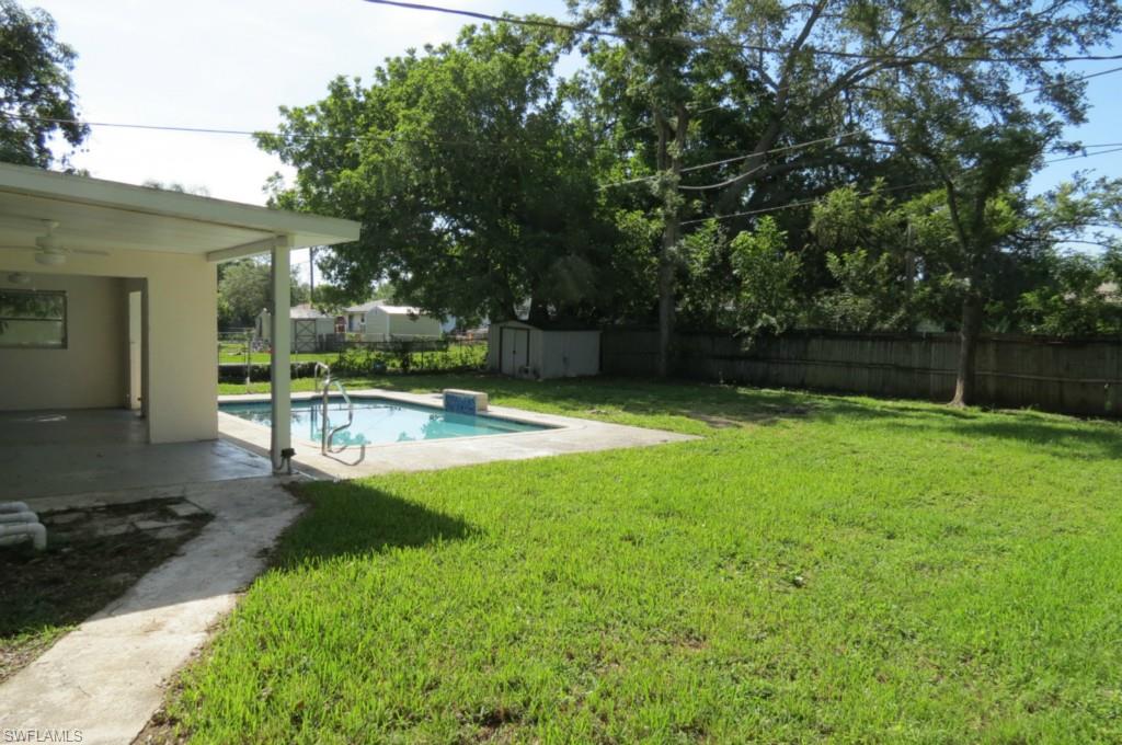 FORT MYERS SHORES - Residential