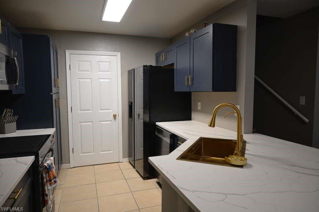 SILVERADO EAST - Residential