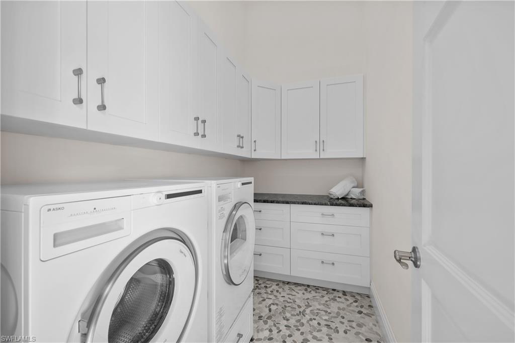 PINE RIDGE - Residential Lease