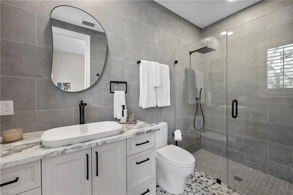 PINE RIDGE - Residential Lease