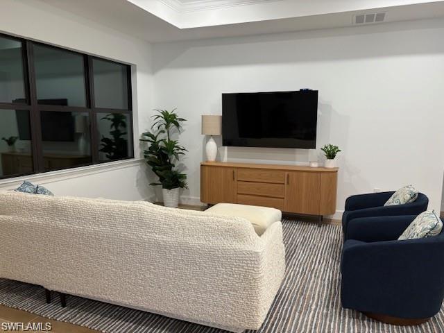 VERDANA VILLAGE - Residential Lease