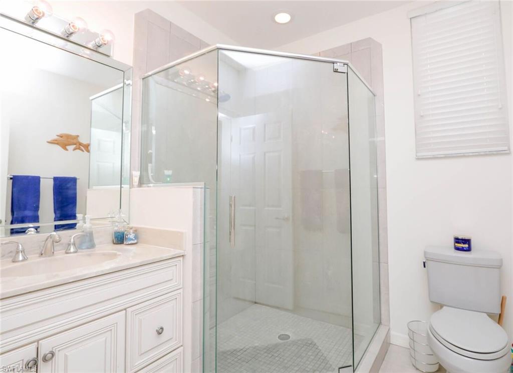 VENETIAN GARDENS - Residential