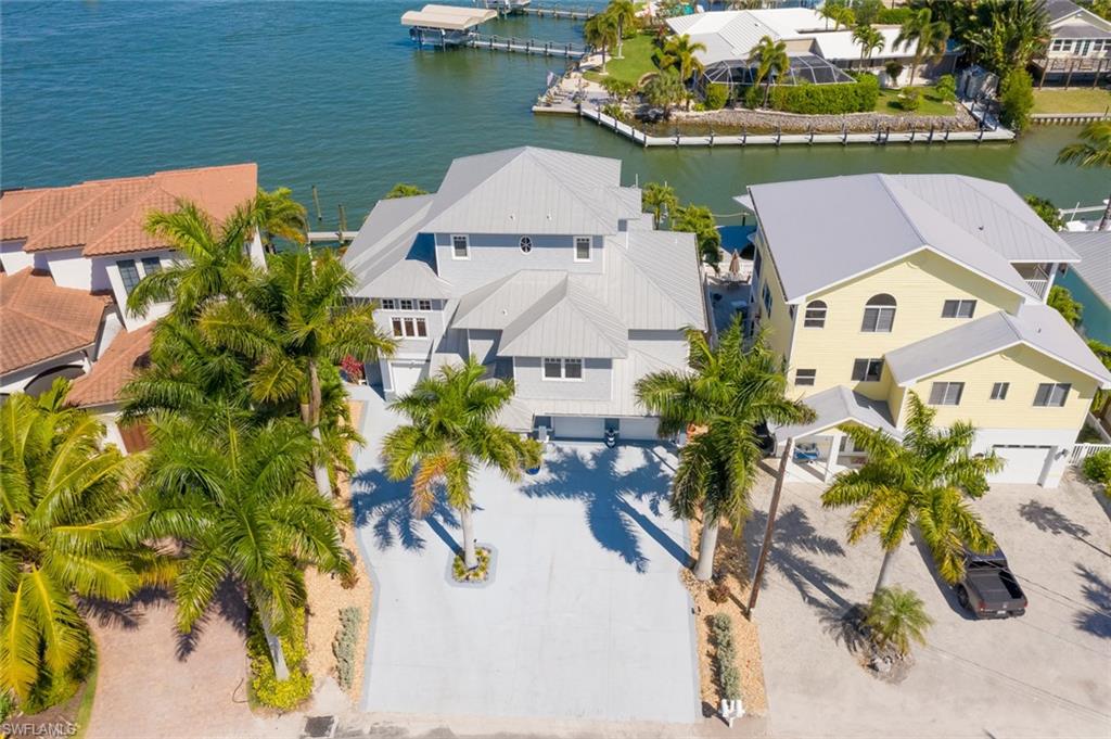 VENETIAN GARDENS - Residential