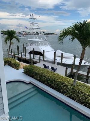 VENETIAN GARDENS - Residential