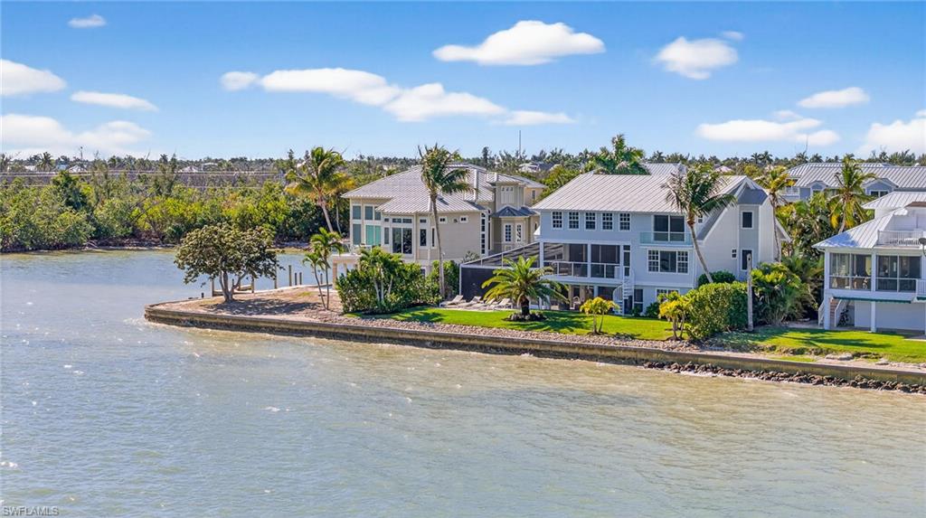 SANIBEL HARBOURS - Residential