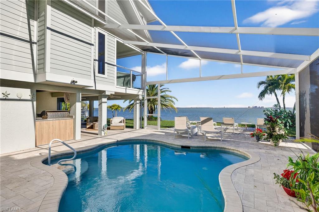 SANIBEL HARBOURS - Residential