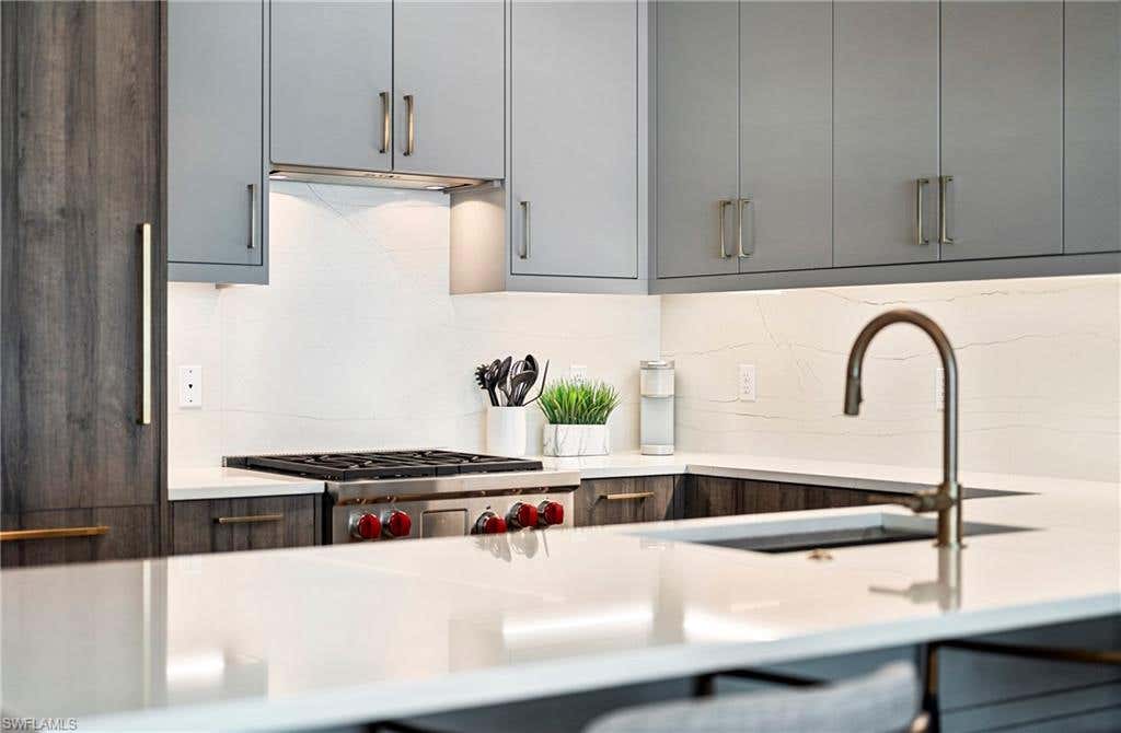 Photo of 850 Central AVE #209, NAPLES, FL 34102 (MLS # 226007807)
