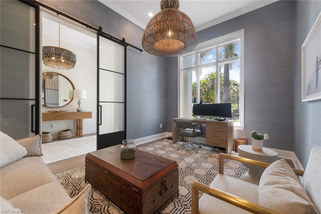 MOORINGS - Residential