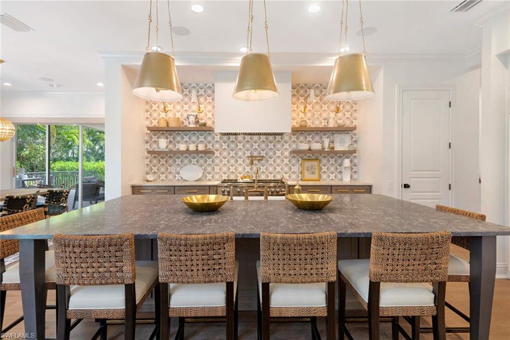 MOORINGS - Residential