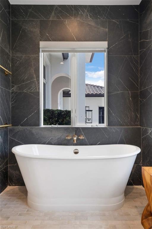 MOORINGS - Residential