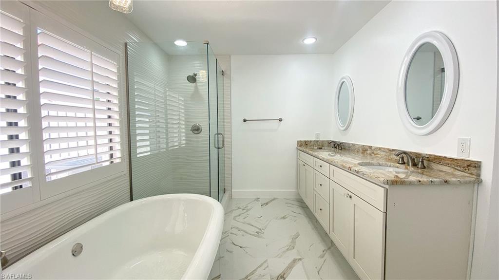 BEACHWALK VILLAS - Residential