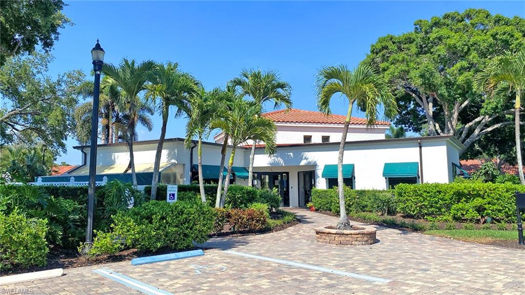 BEACHWALK VILLAS - Residential