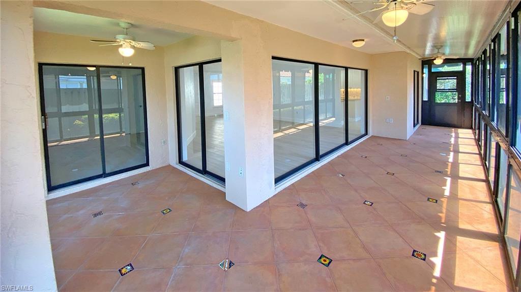 BEACHWALK VILLAS - Residential