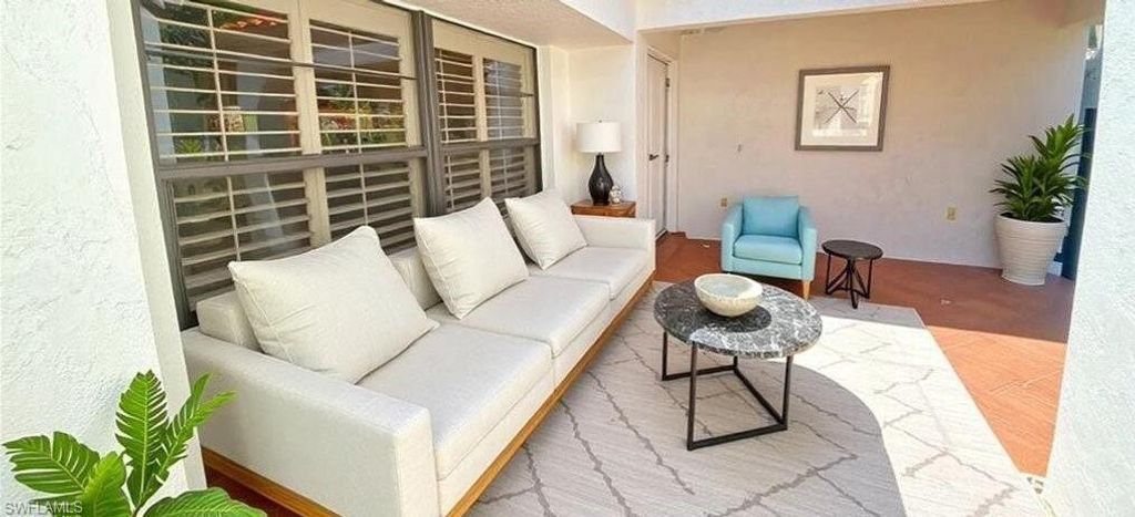 Photo of 718 Reef Point CIR, NAPLES, FL 34108 (MLS # 226014155)