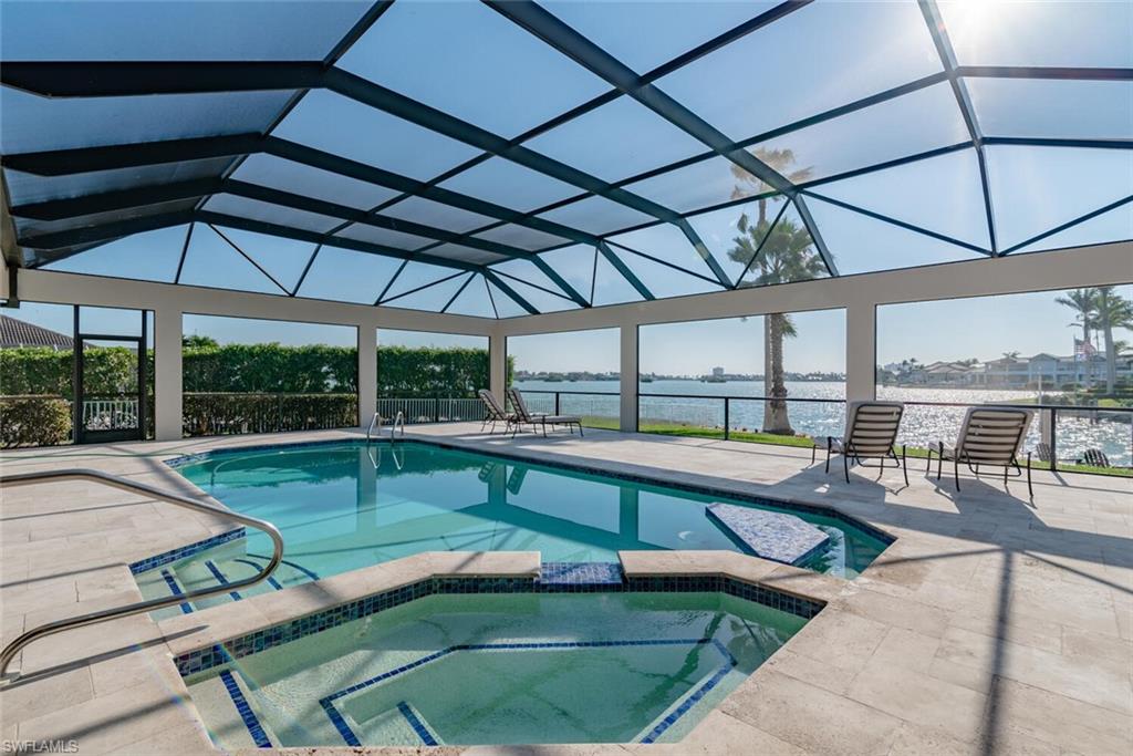 MARCO BEACH - Residential