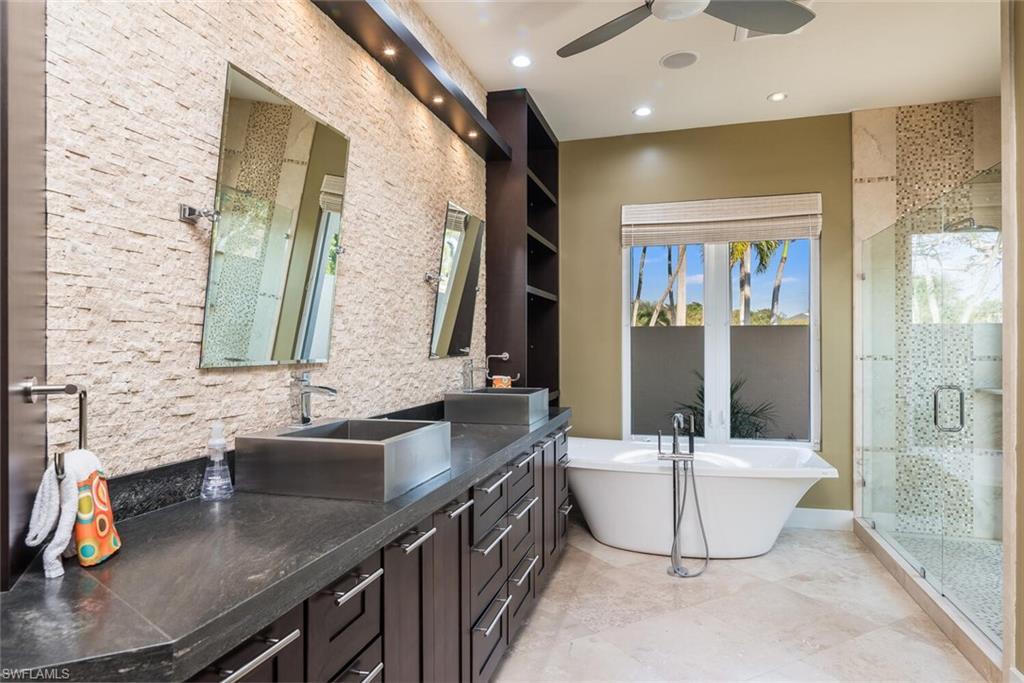 MARCO BEACH - Residential