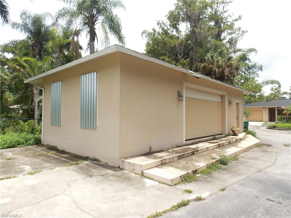 GOLDEN GATE ESTATES - Residential