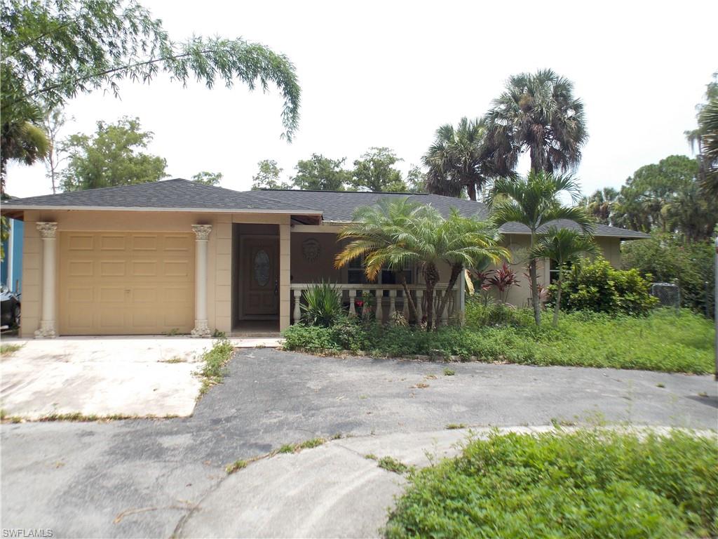 GOLDEN GATE ESTATES - Residential