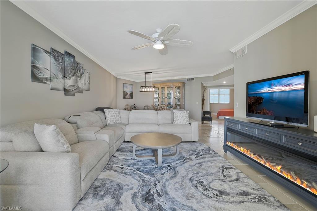 980 Cape Marco DR 1006