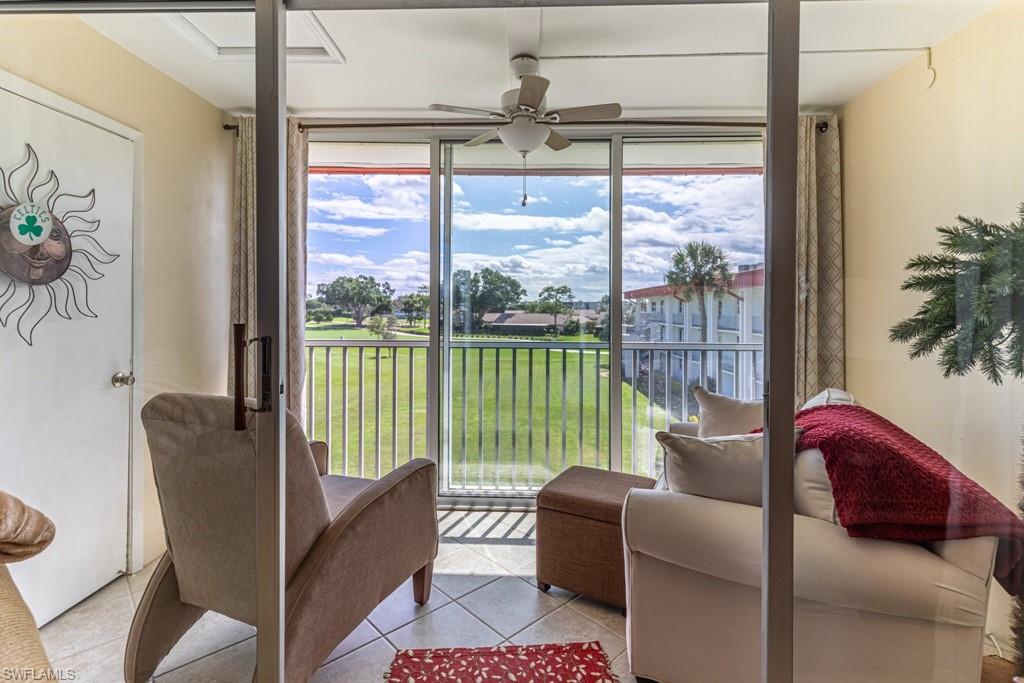 SEVEN LAKES - Residential