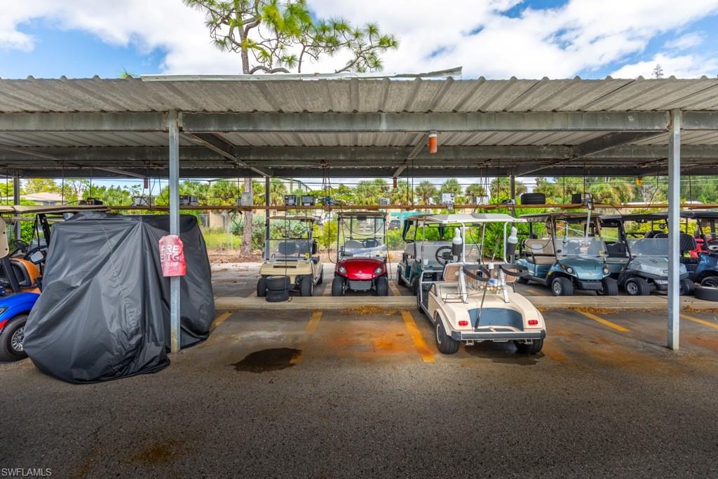 SEVEN LAKES - Residential