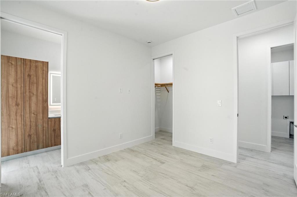 PORT CHARLOTTE - Residential