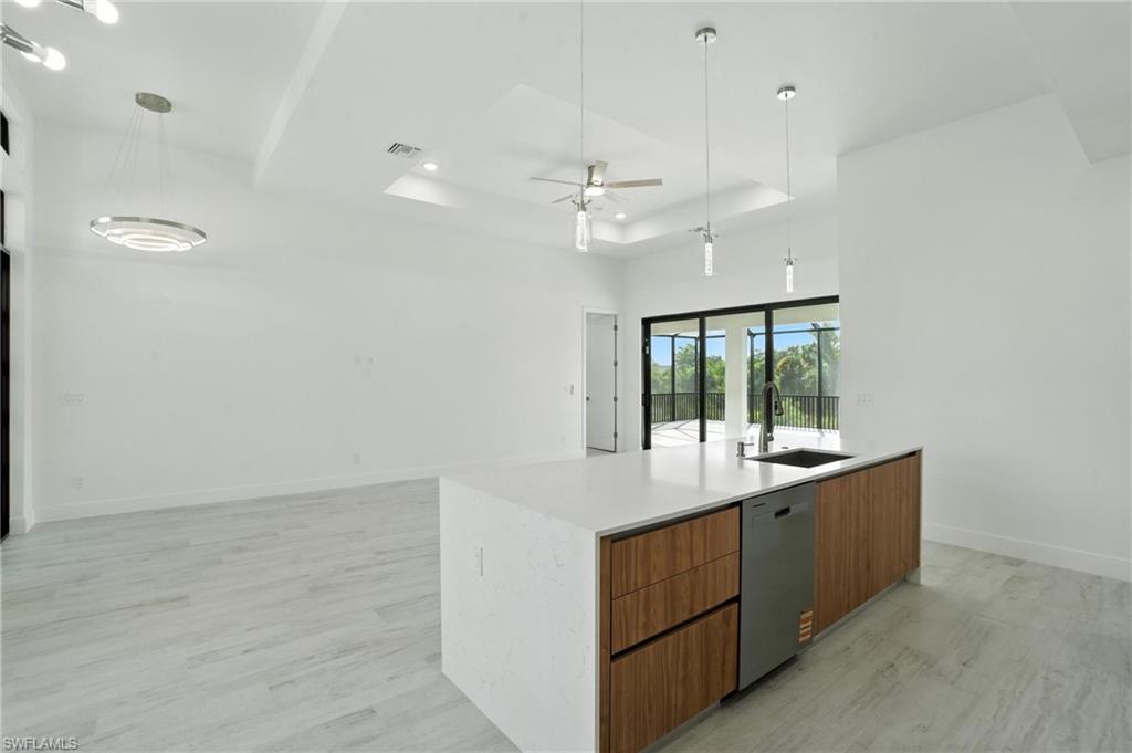 PORT CHARLOTTE - Residential