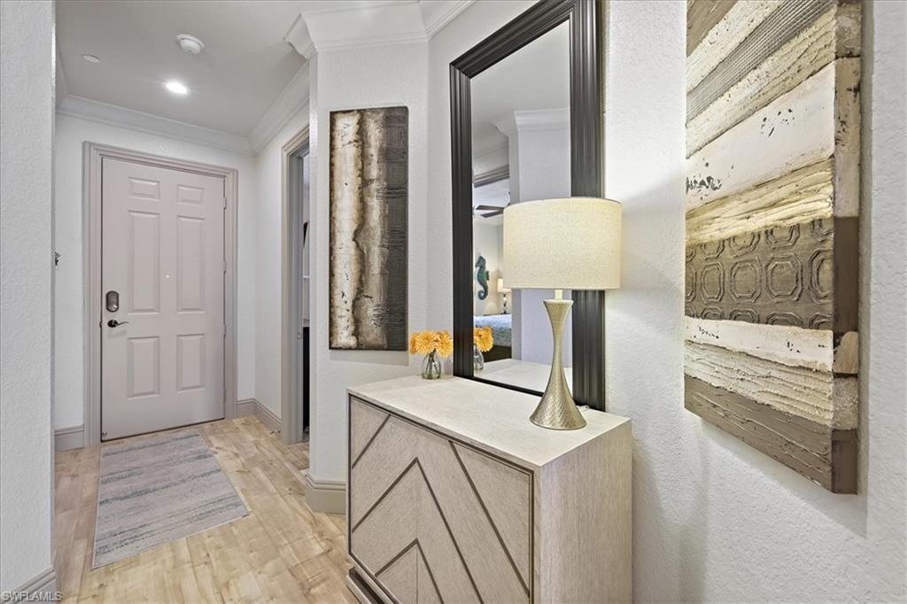 PARADISE POINT - Residential Lease