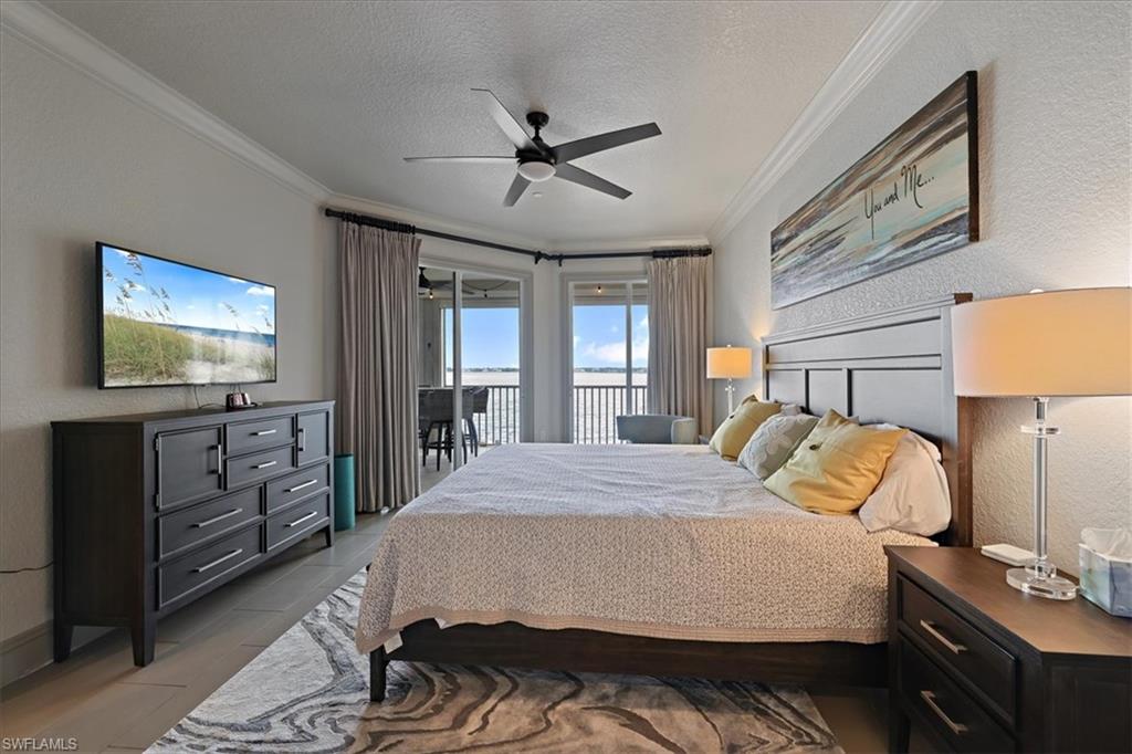 PARADISE POINT - Residential Lease