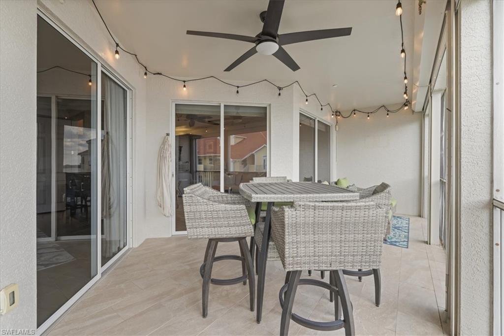 PARADISE POINT - Residential Lease