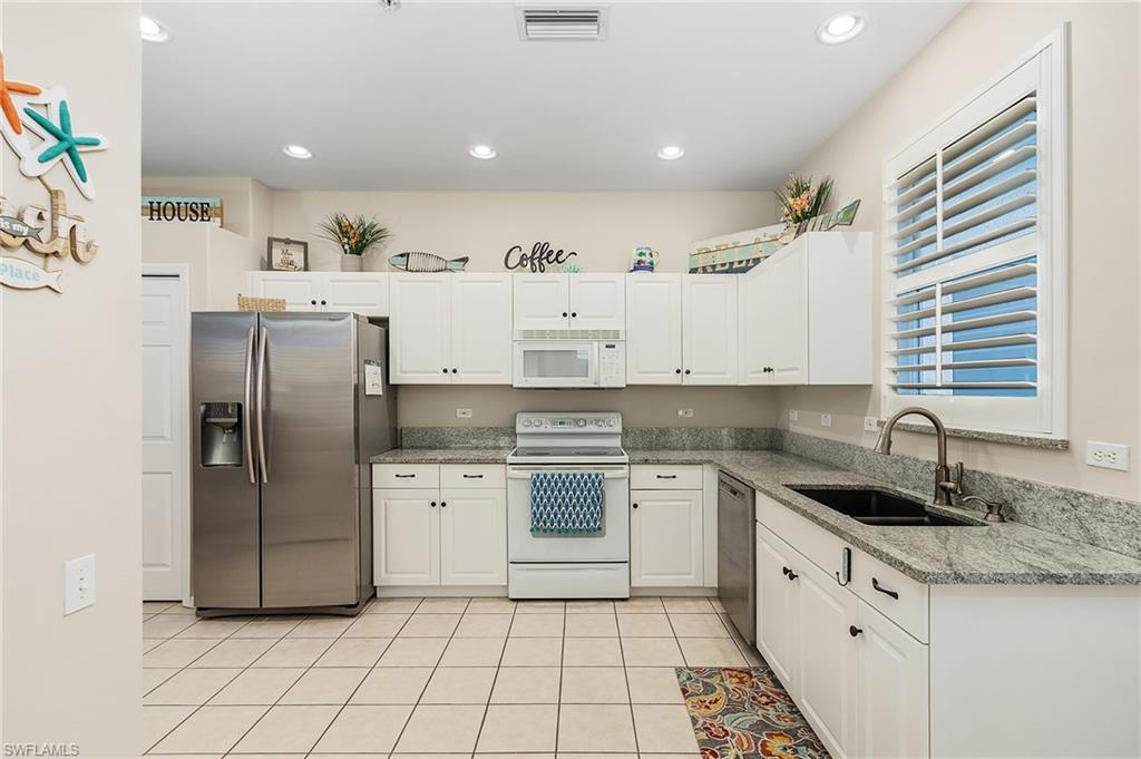 WATERFORD AT VANDERBILT COUNTRY CLUB - Residential