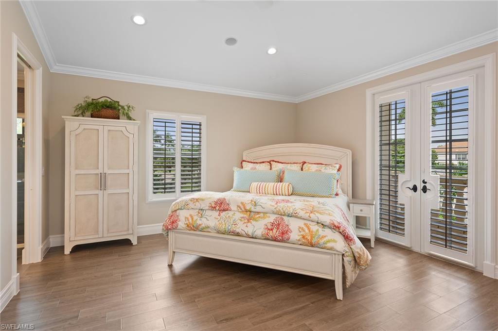 PARK SHORE - Residential