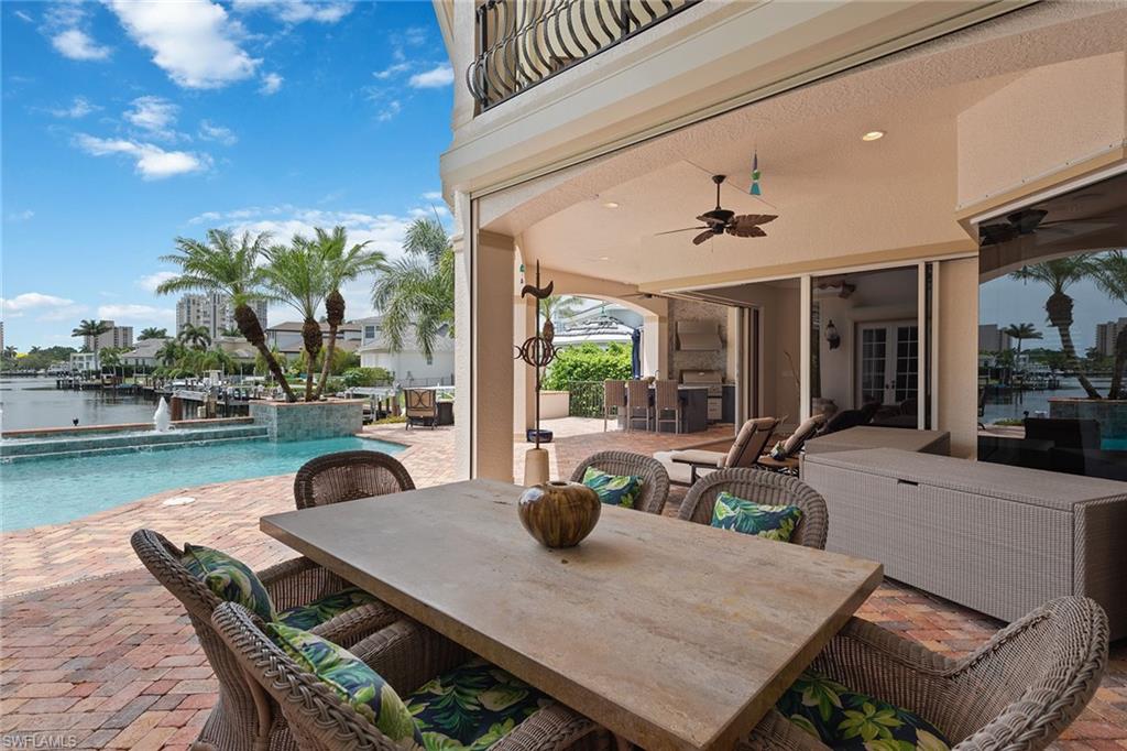 PARK SHORE - Residential