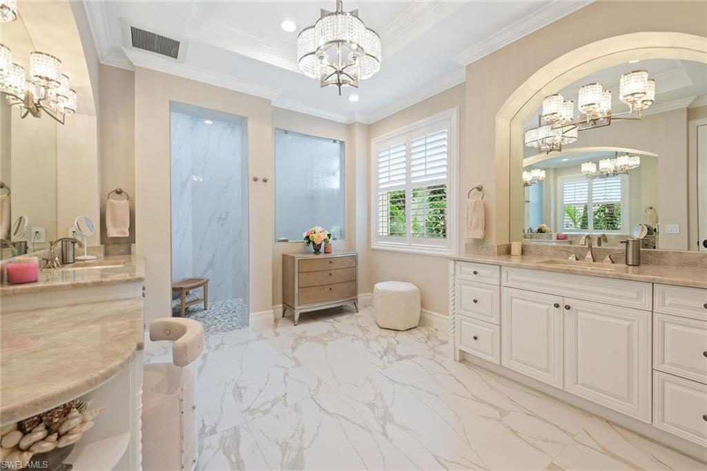 PARK SHORE - Residential