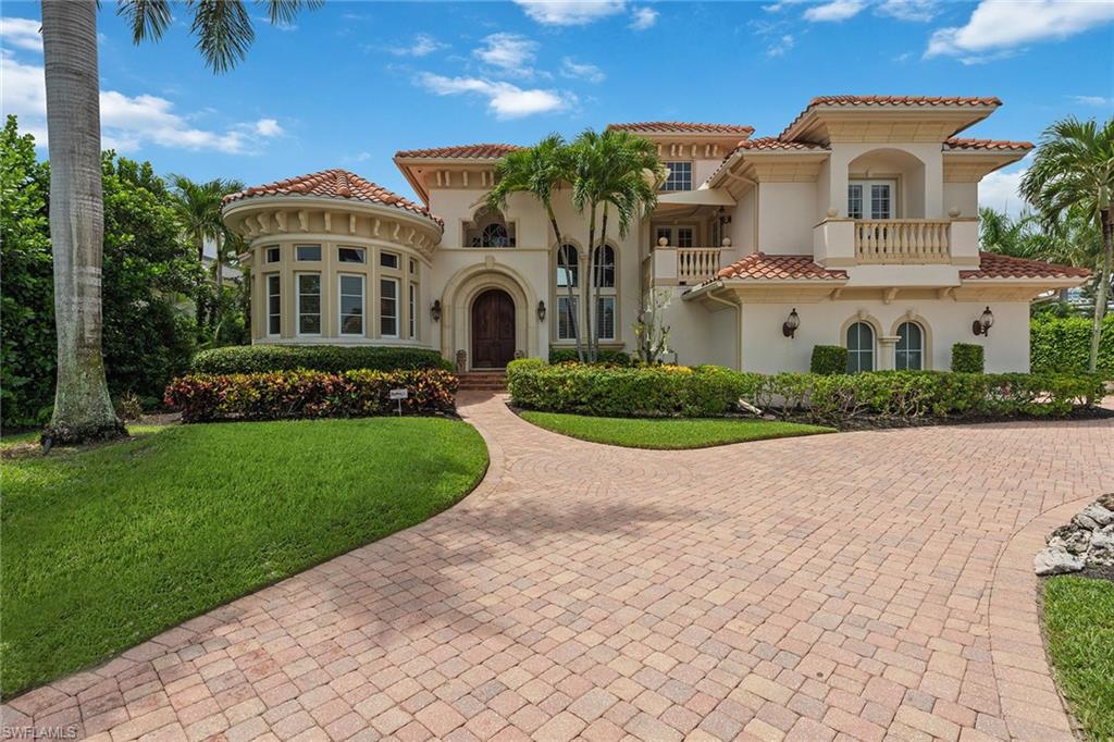 PARK SHORE - Residential