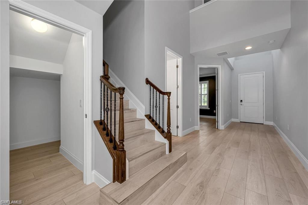 VERONA POINTE ESTATES - Residential