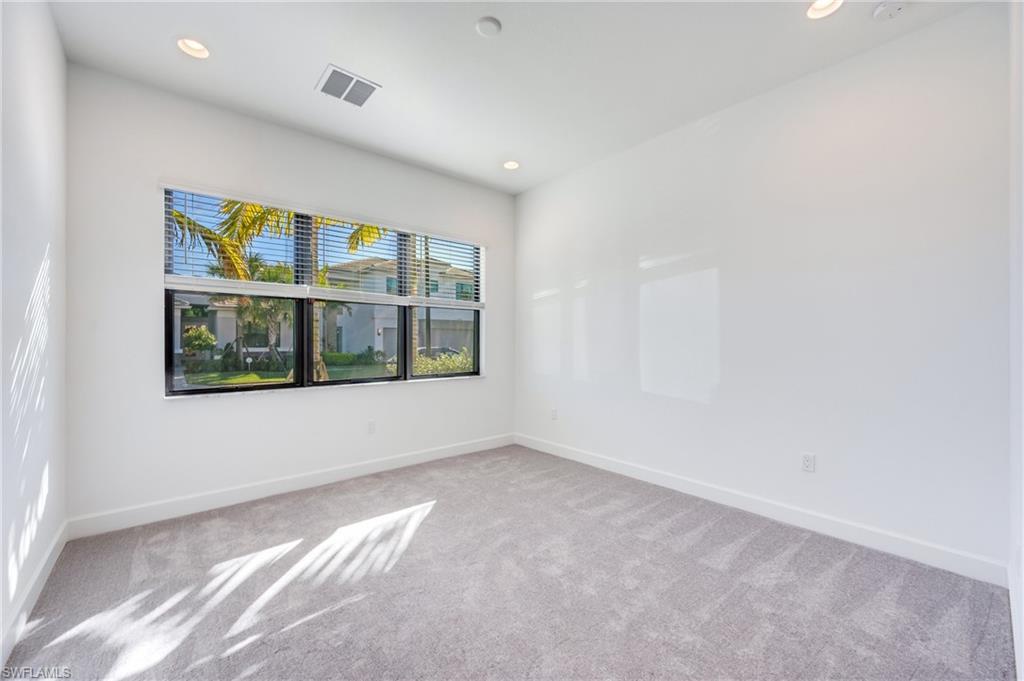 RIVERCREEK IN ESTERO - Residential