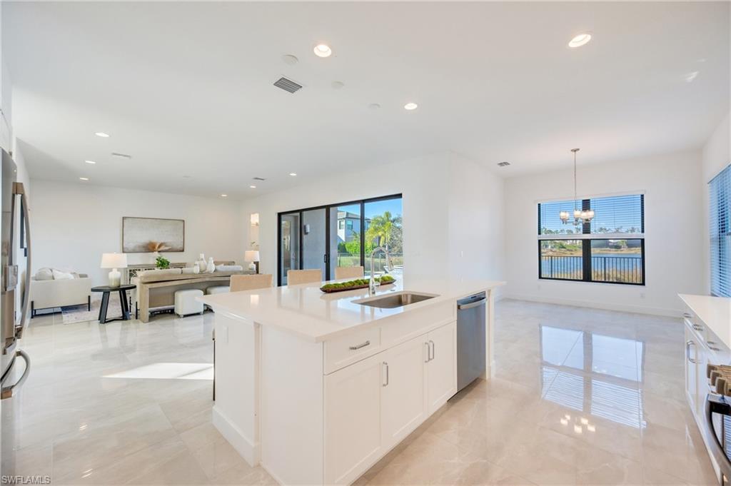 RIVERCREEK IN ESTERO - Residential